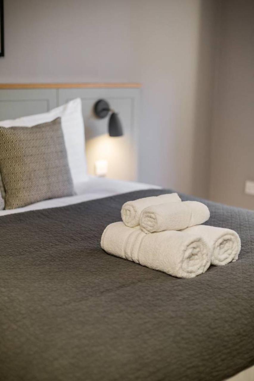 Joivy Luxurious 2Br Home Near Haymarket Station EDI Kültér fotó