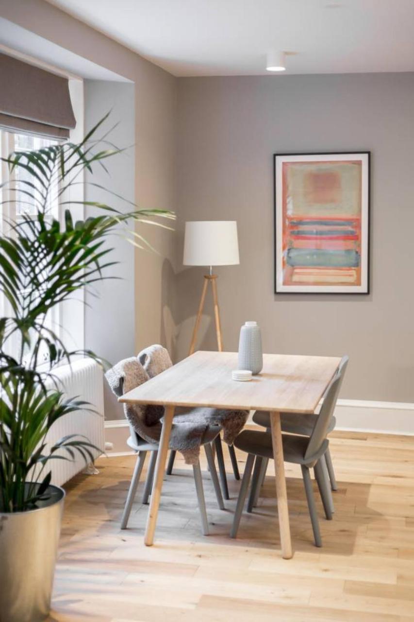 Joivy Luxurious 2Br Home Near Haymarket Station EDI Kültér fotó